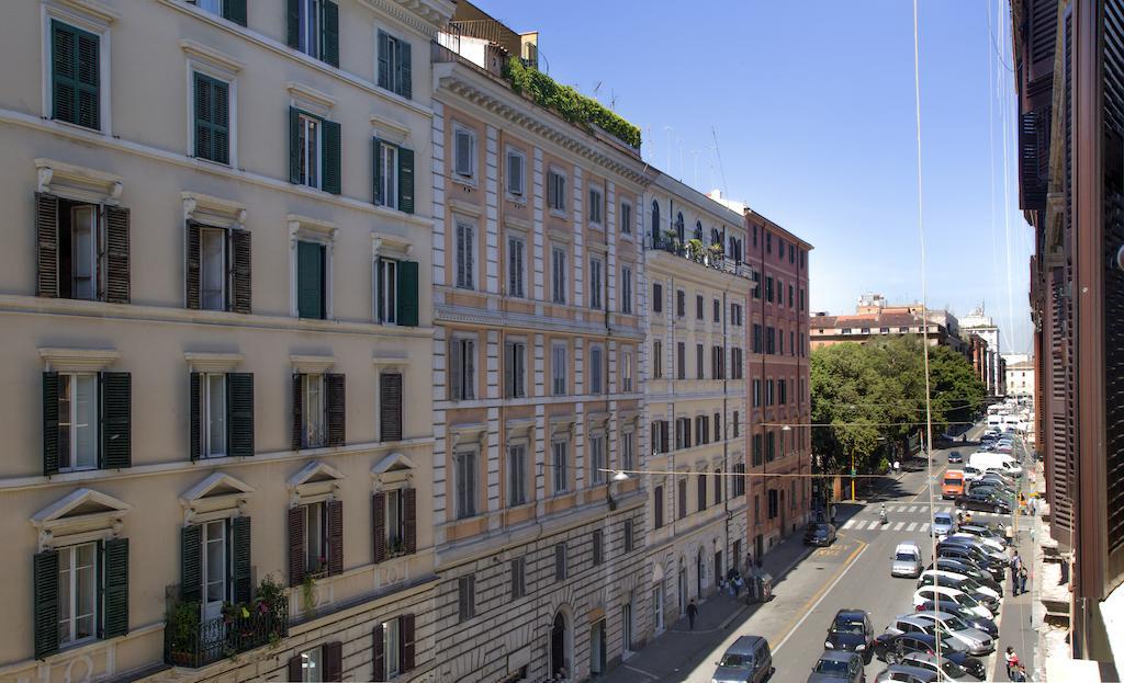 Ulysses In Rome Acomodação com café da manhã Exterior foto