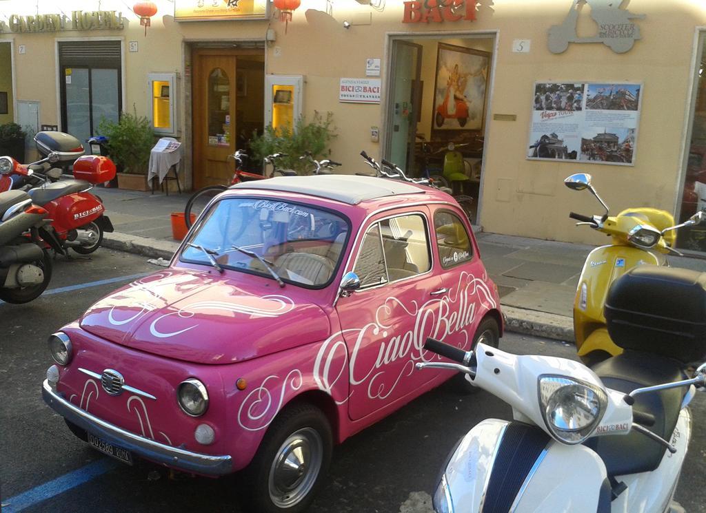 Ulysses In Rome Acomodação com café da manhã Exterior foto
